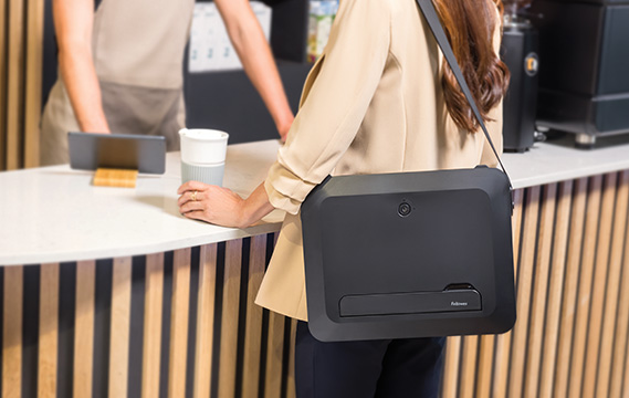 Breyta Carry Case